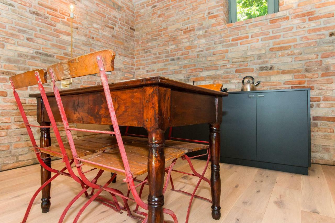 Appartamenti Presso Cascina La Melagrana Костильоле-д'Астри Экстерьер фото